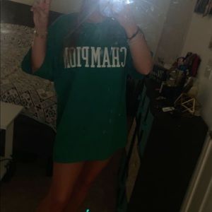 Large Champion tee